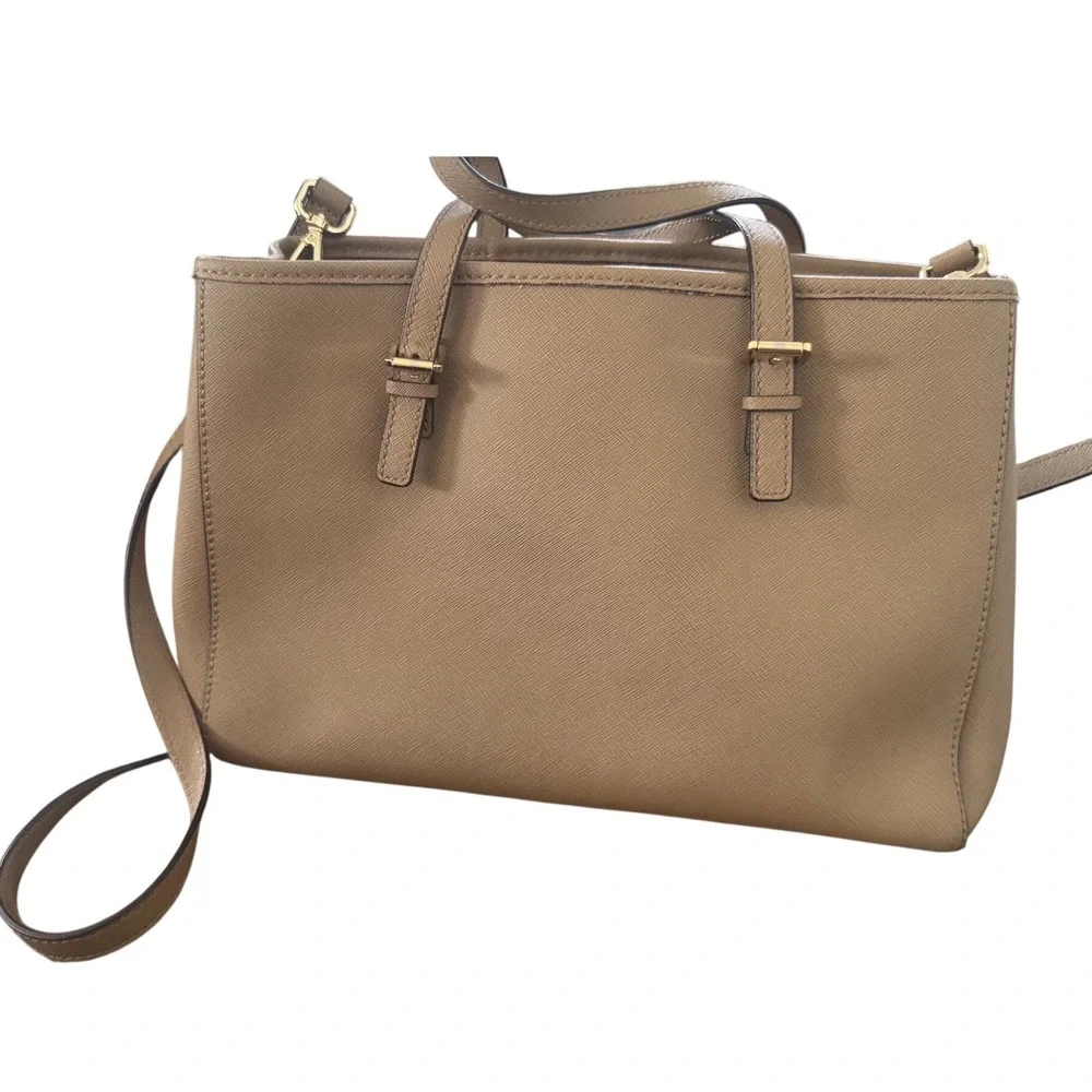 Michael Kors Jet Set Tan Saffiano Leather Satchel Crossbody Bag AV-1501 preloved